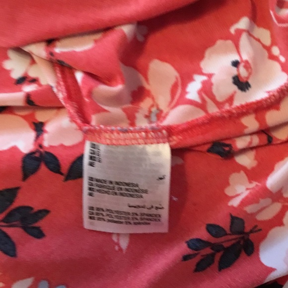 Charter Club Red Floral Blouse - Picture 4 of 4